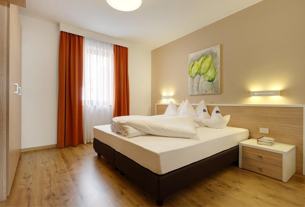 Apartments Schneider Lutago Room photo